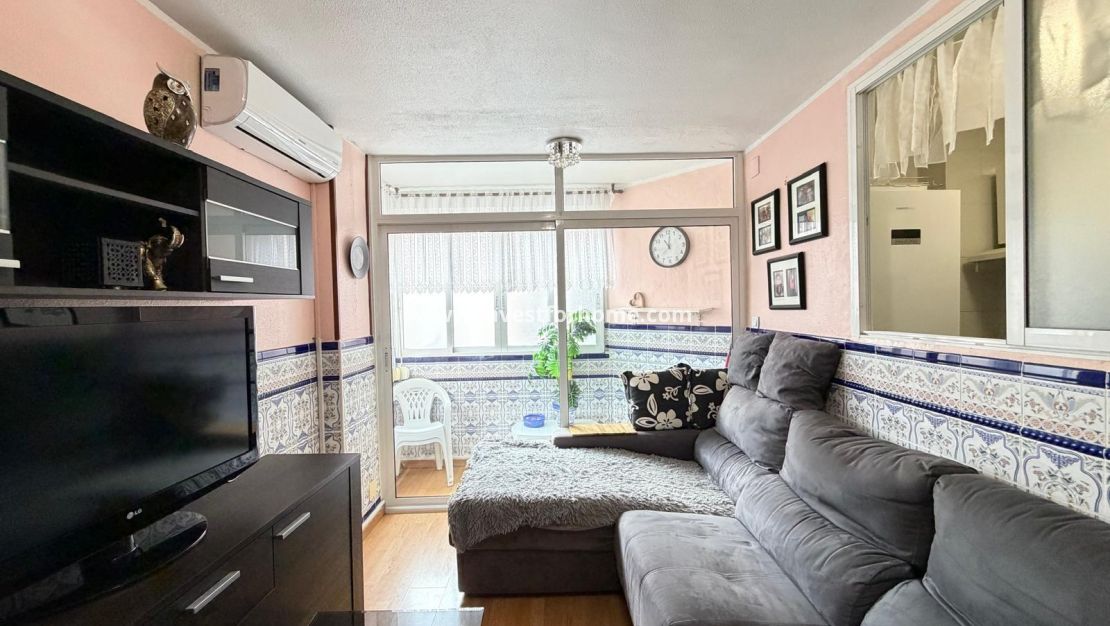 Sale - Apartment - Torrevieja - Playa del Cura