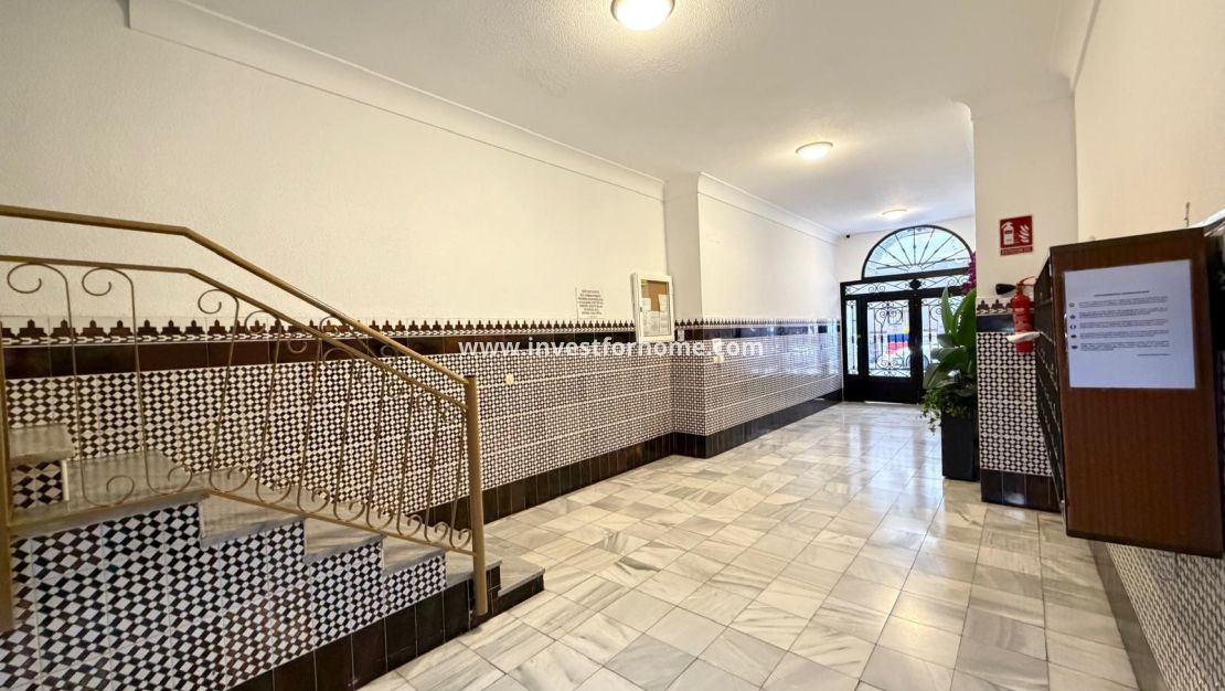 Sale - Apartment - Torrevieja - Playa del Cura