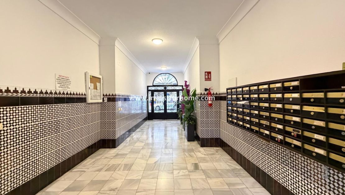 Sale - Apartment - Torrevieja - Playa del Cura