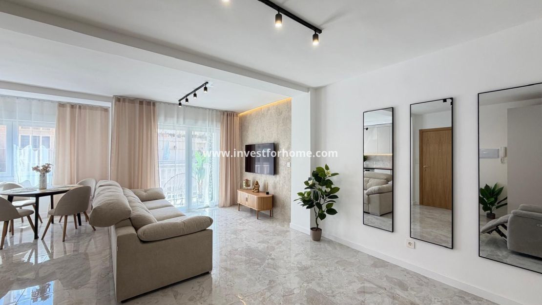 Sale - Apartment - Torrevieja - Playa del Cura