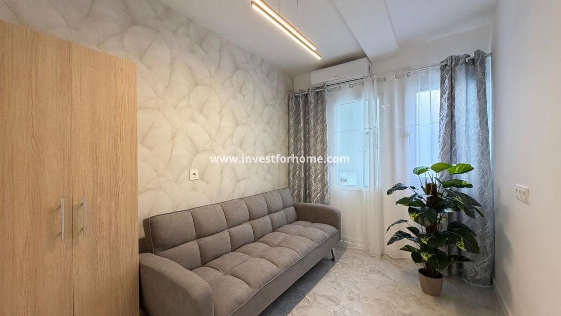 Sale - Apartment - Torrevieja - Playa del Cura