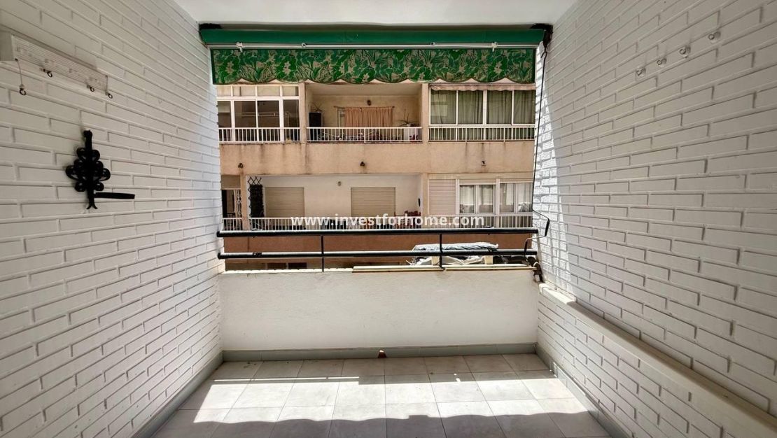 Sale - Apartment - Torrevieja - Playa del Cura