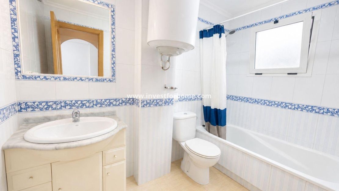 Sale - Apartment - Torrevieja - Playa del Cura