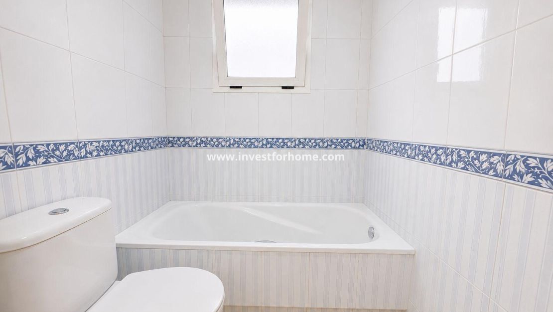 Sale - Apartment - Torrevieja - Playa del Cura