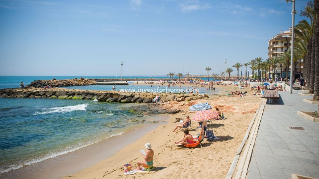 Sale - Apartment - Torrevieja - Playa del Cura