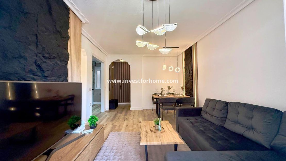 Sale - Apartment - Torrevieja - Playa del Cura