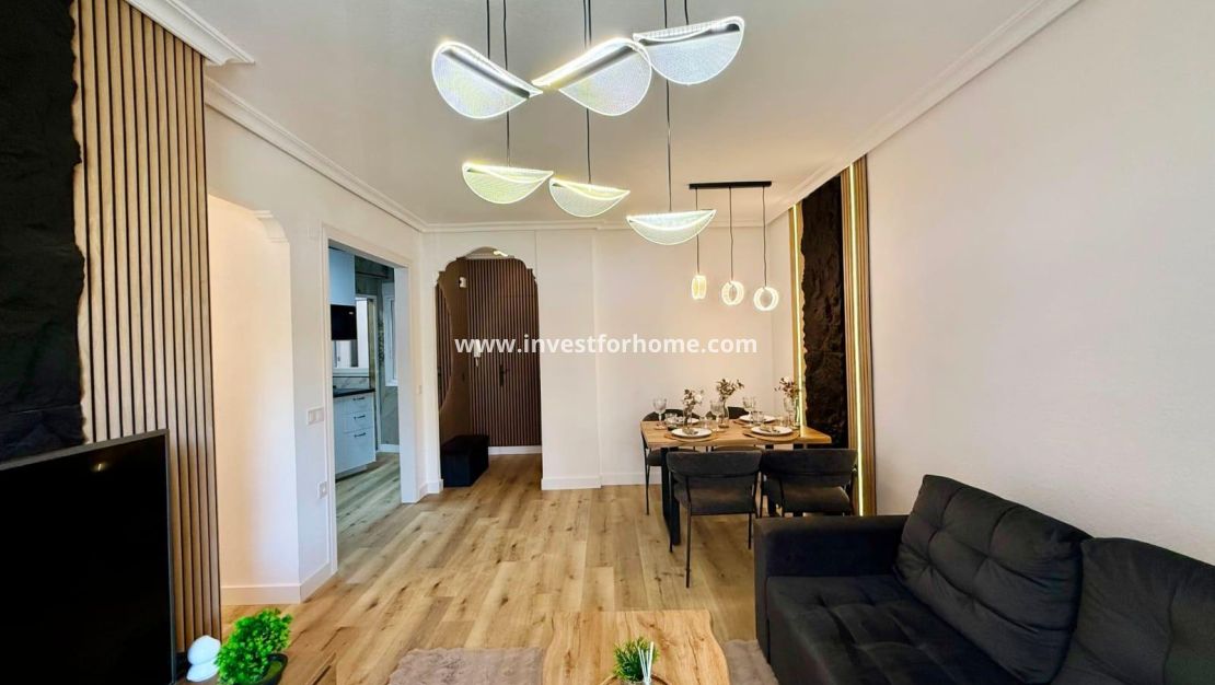 Sale - Apartment - Torrevieja - Playa del Cura