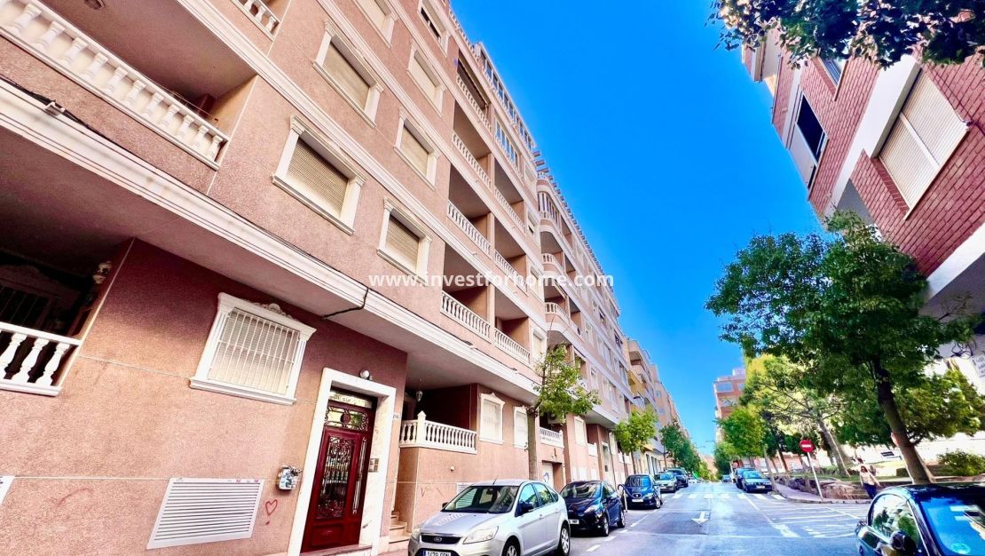 Sale - Apartment - Torrevieja - Playa del Cura
