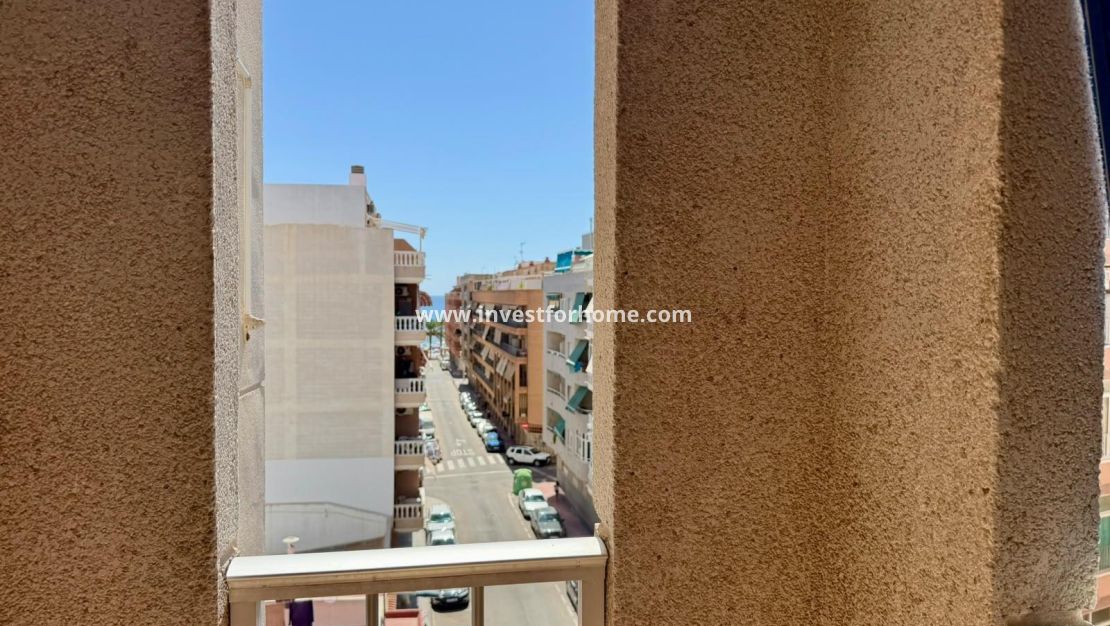 Sale - Apartment - Torrevieja - Playa del Cura