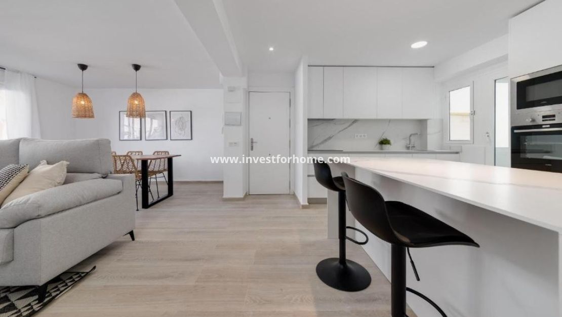 Sale - Apartment - Torrevieja - Playa del Cura