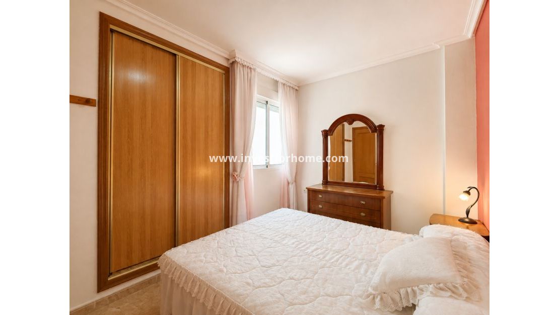 Sale - Apartment - Torrevieja - Playa del Cura