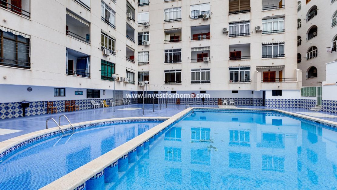 Sale - Apartment - Torrevieja - Playa del Cura