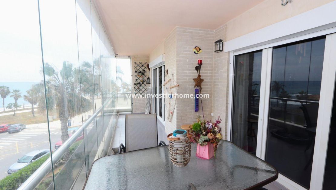 Sale - Apartment - Torrevieja - Playa Flamenca