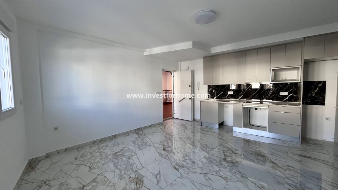 Sale - Apartment - Torrevieja - PLAYA LOS LOCOS