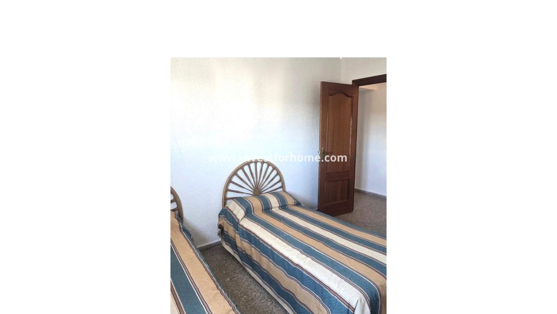Sale - Apartment - Torrevieja - Puerto Deportivo Marina Salinas