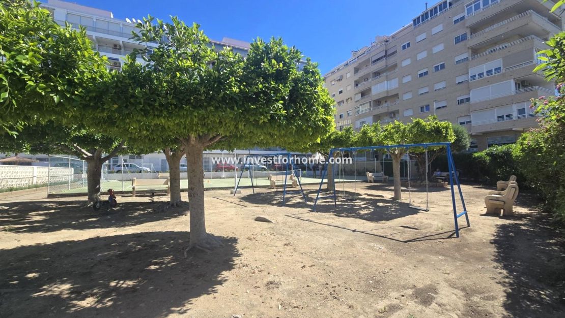 Sale - Apartment - Torrevieja - Puerto Deportivo Marina Salinas