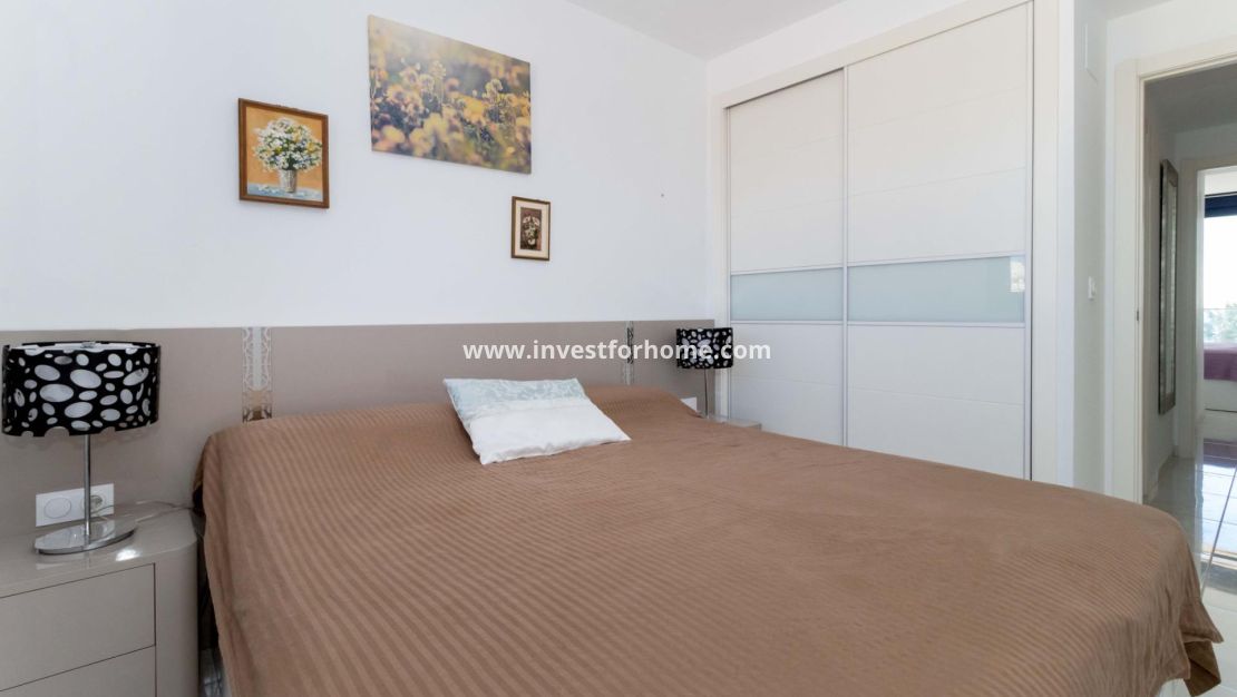 Sale - Apartment - Torrevieja - Punta prima