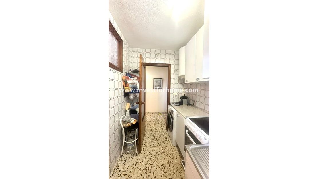 Sale - Apartment - Torrevieja - Punta prima