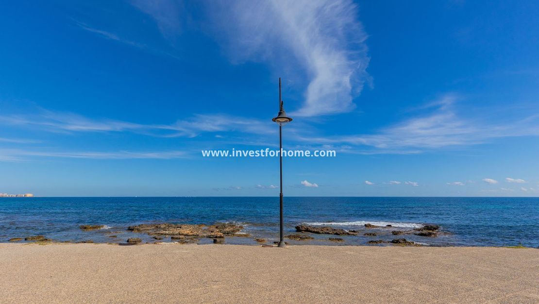 Sale - Apartment - Torrevieja - Punta prima