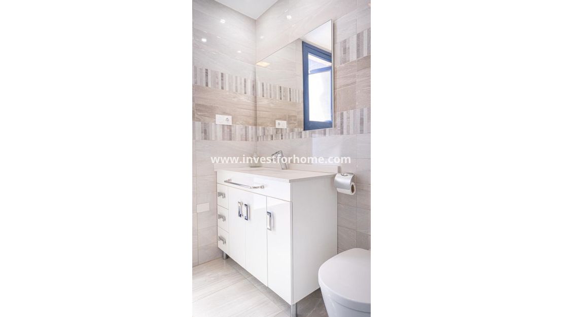 Sale - Apartment - Torrevieja - Punta prima