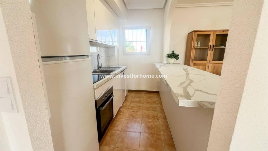 Sale - Apartment - Torrevieja - Punta prima