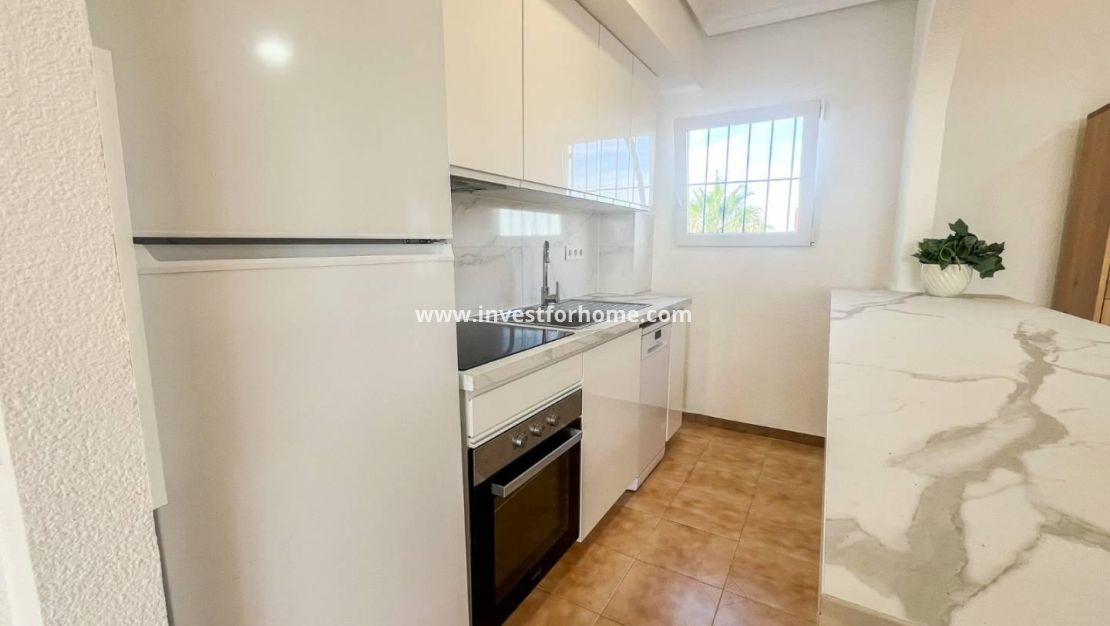 Sale - Apartment - Torrevieja - Punta prima