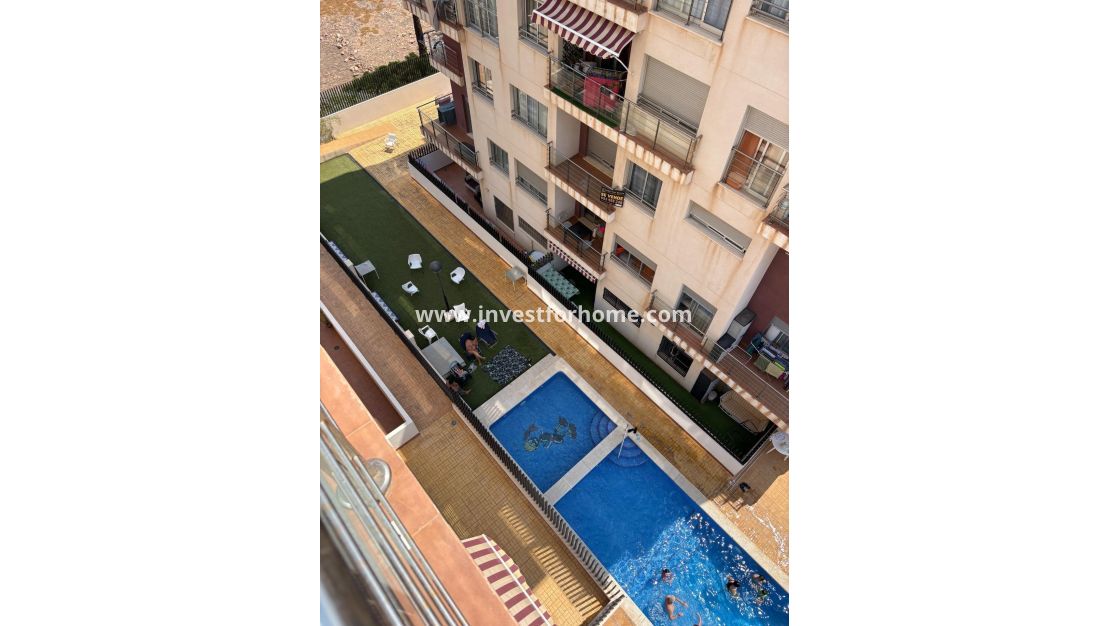 Sale - Apartment - Torrevieja - Punta prima