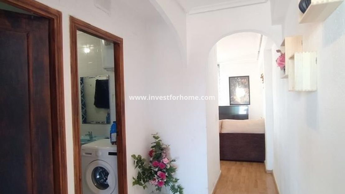 Sale - Apartment - Torrevieja - Punta prima