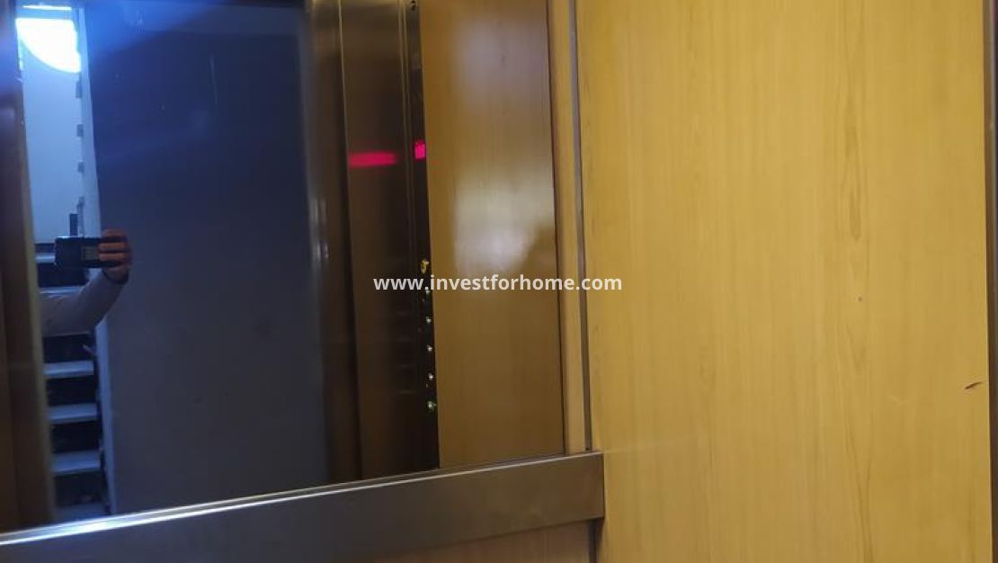 Sale - Apartment - Torrevieja - Punta prima