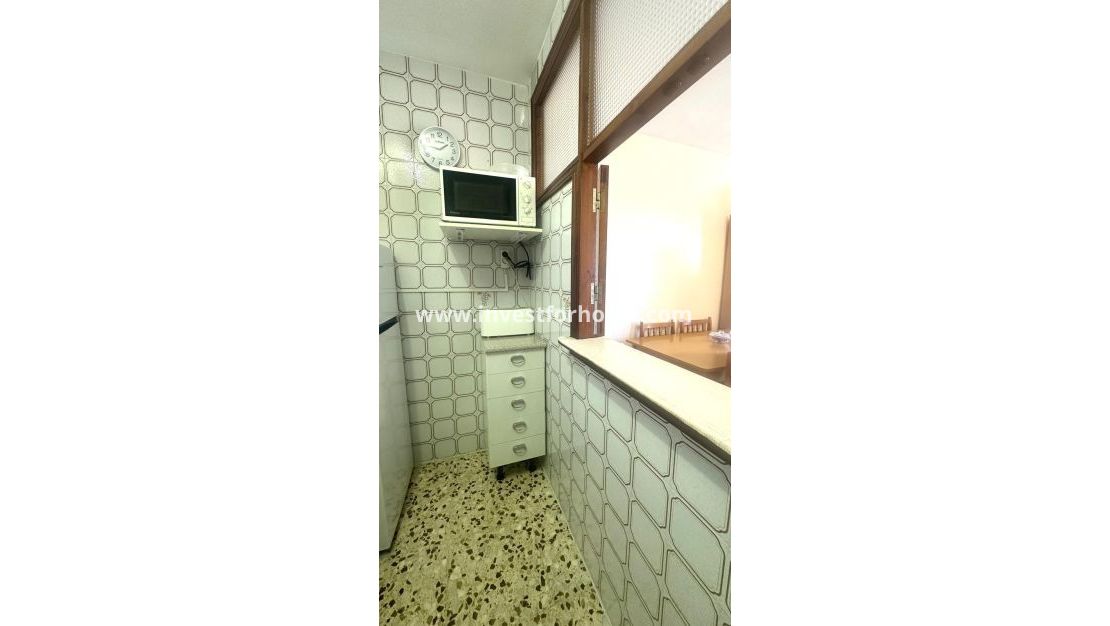 Sale - Apartment - Torrevieja - Punta prima