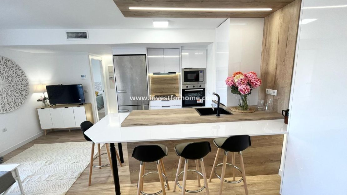 Sale - Apartment - Torrevieja - Punta prima