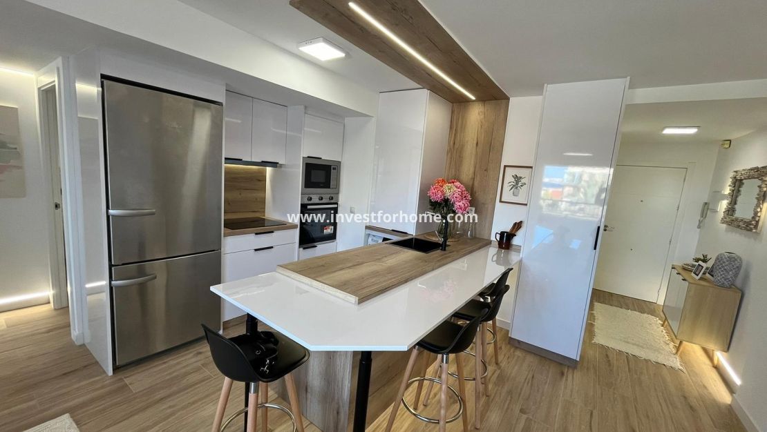 Sale - Apartment - Torrevieja - Punta prima