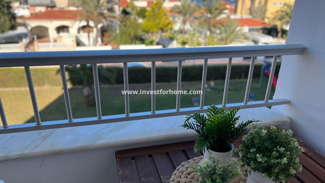 Sale - Apartment - Torrevieja - Punta prima