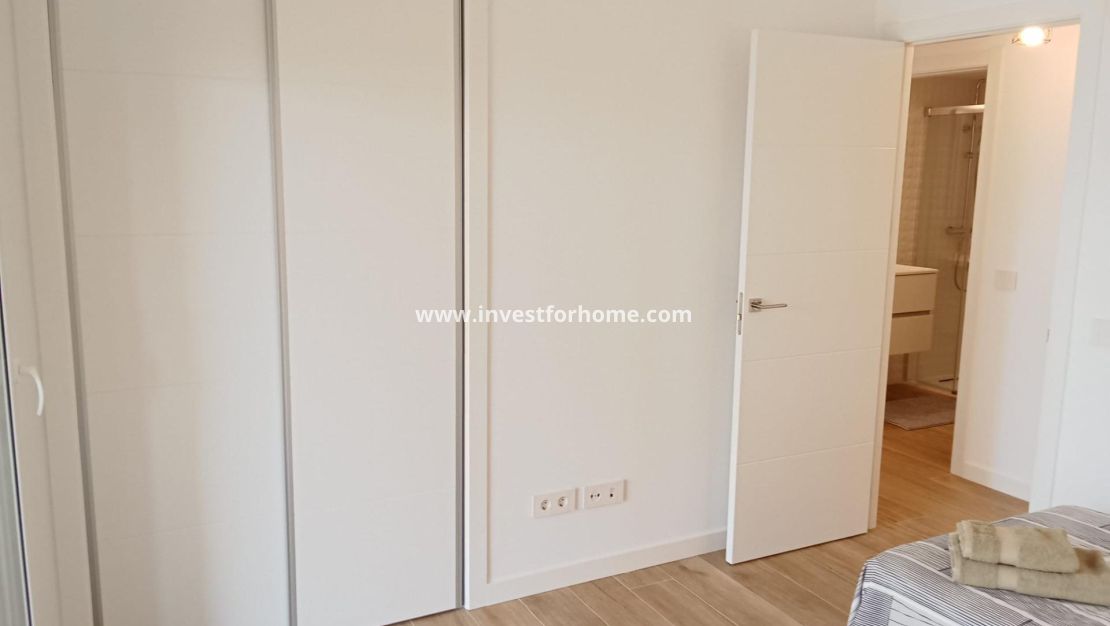 Sale - Apartment - Torrevieja - Punta prima