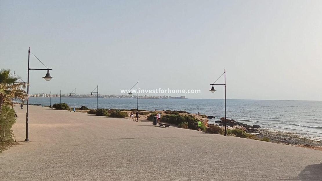 Sale - Apartment - Torrevieja - Punta prima