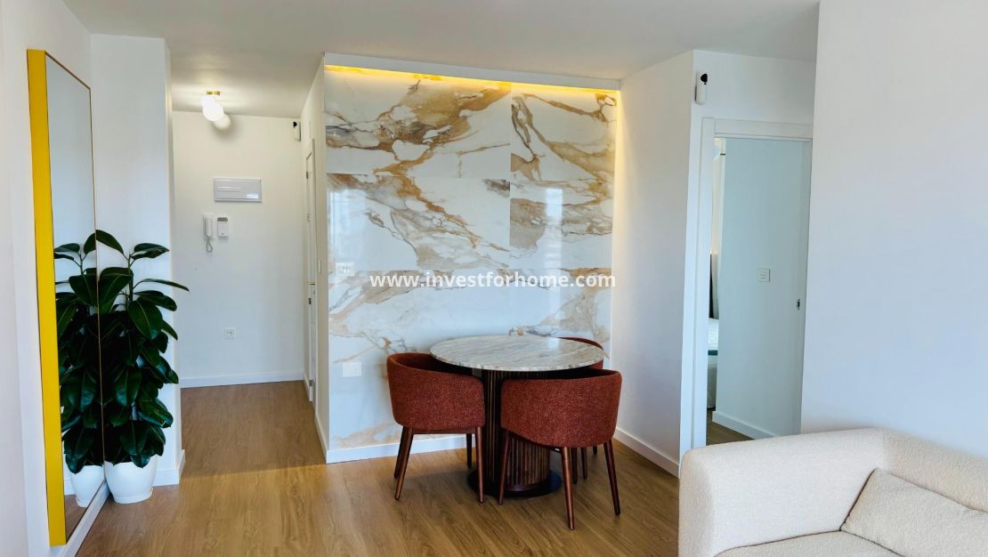 Sale - Apartment - Torrevieja - Punta prima