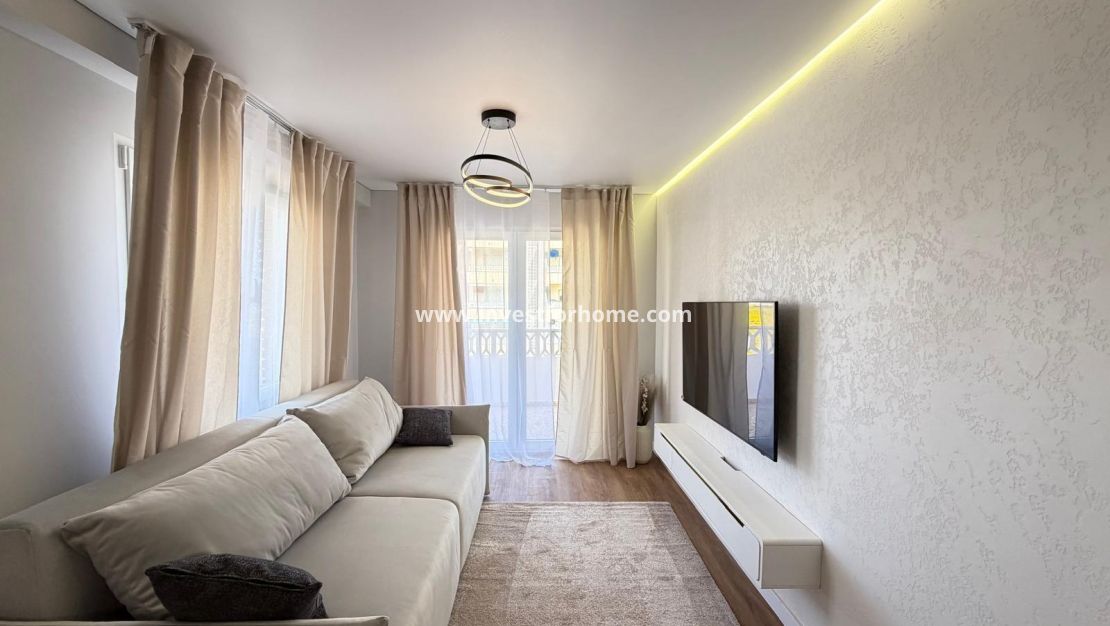 Sale - Apartment - Torrevieja - Punta prima