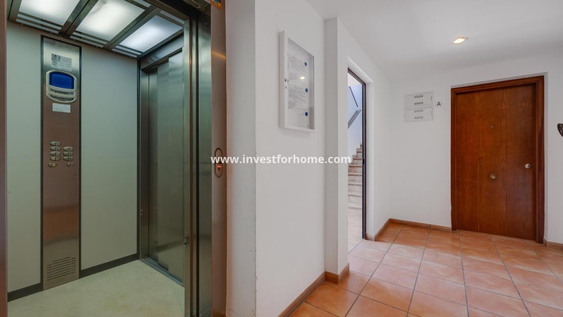 Sale - Apartment - Torrevieja - Punta prima