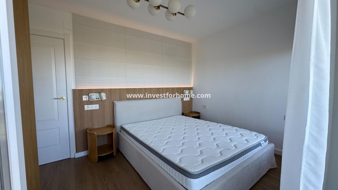Sale - Apartment - Torrevieja - Punta prima