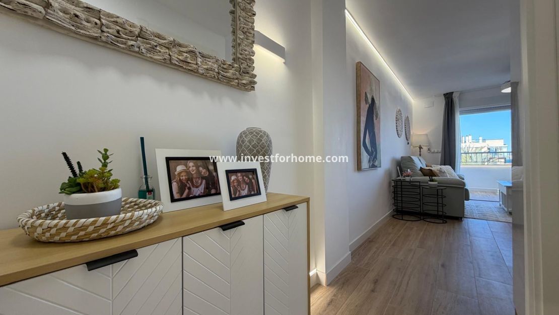 Sale - Apartment - Torrevieja - Punta prima