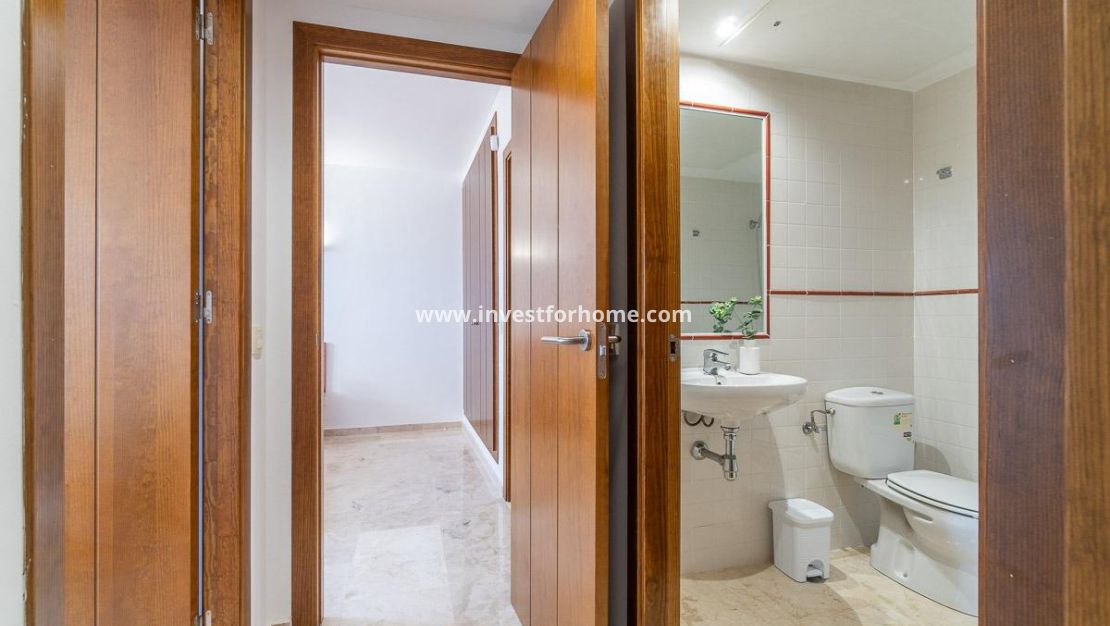 Sale - Apartment - Torrevieja - Punta prima