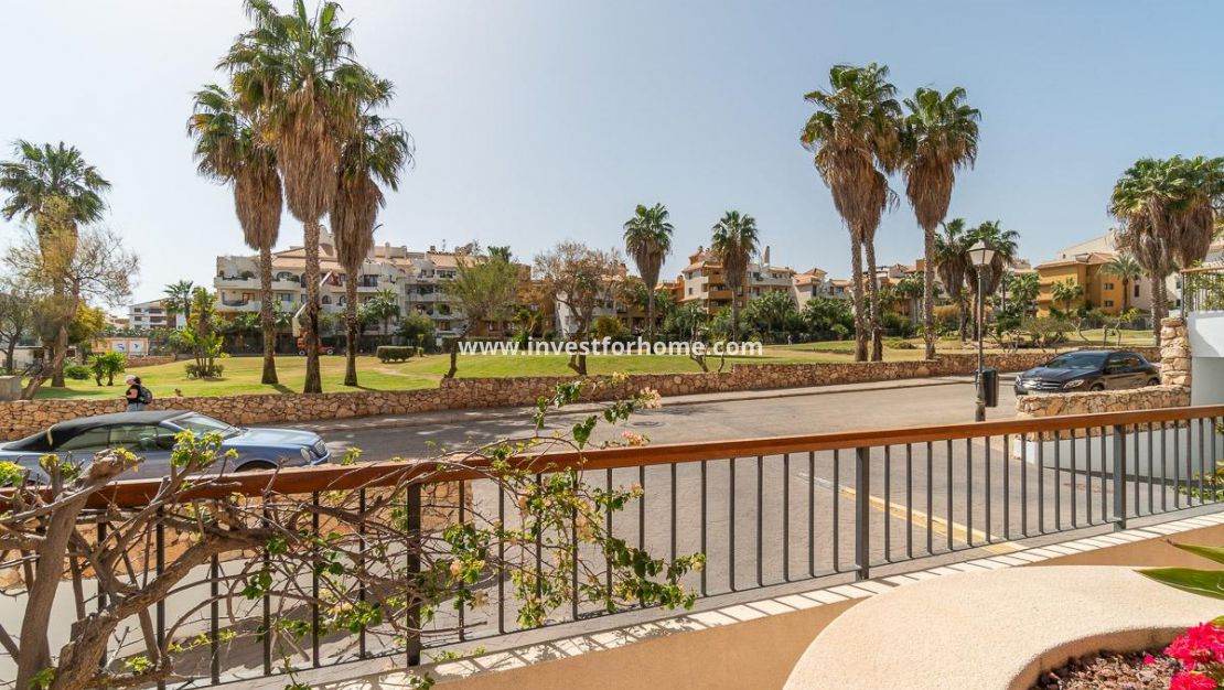 Sale - Apartment - Torrevieja - Punta prima