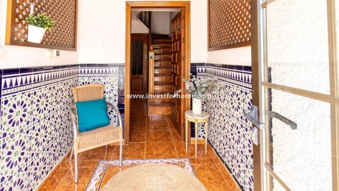 Sale - Apartment - Torrevieja - Torrelamata - La Mata