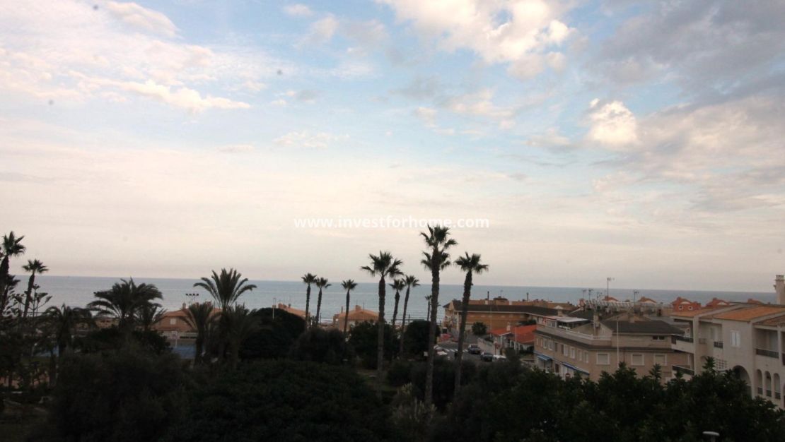 Sale - Apartment - Torrevieja - Torrelamata - La Mata