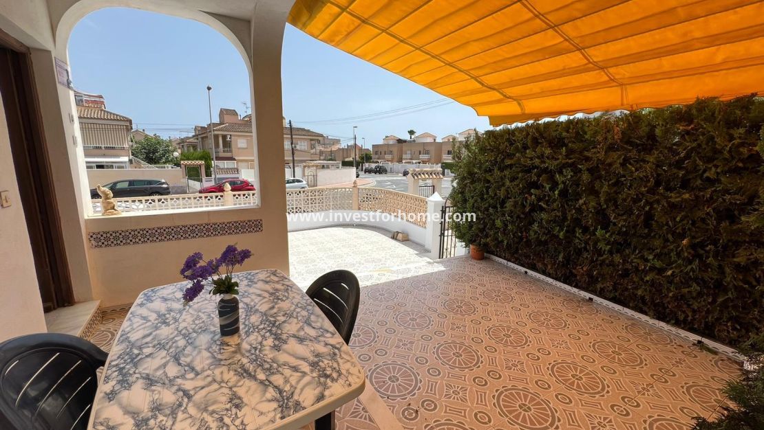 Sale - Apartment - Torrevieja - Torrelamata - La Mata