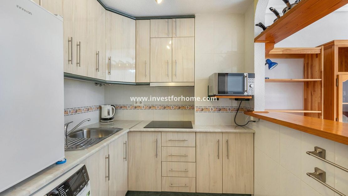 Sale - Apartment - Torrevieja - Torrelamata - La Mata