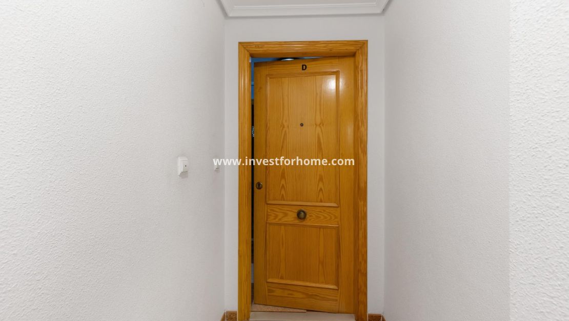 Sale - Apartment - Torrevieja - Torrelamata - La Mata