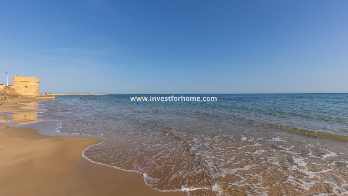 Sale - Apartment - Torrevieja - Torrelamata - La Mata