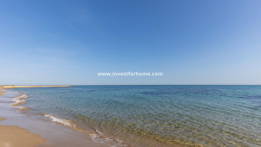 Sale - Apartment - Torrevieja - Torrelamata - La Mata