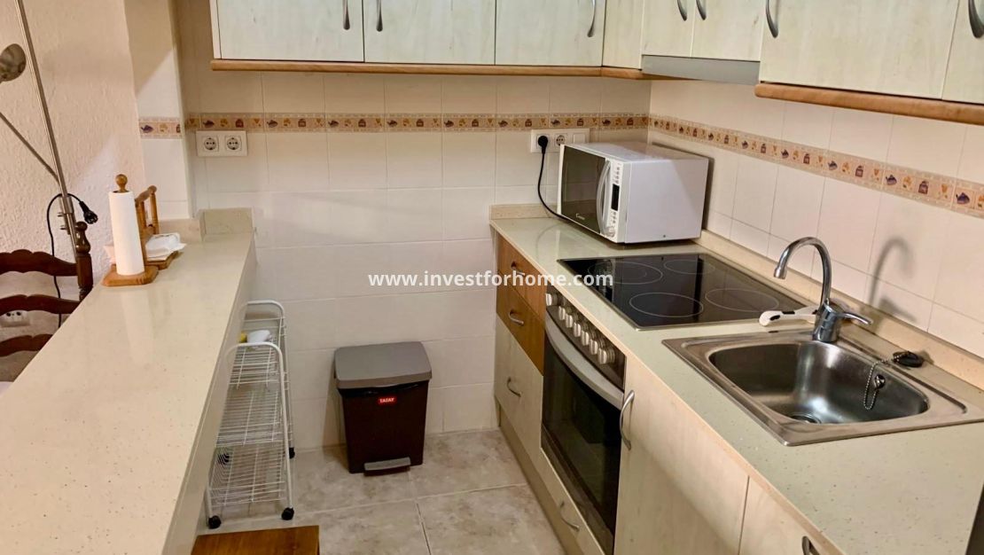 Sale - Apartment - Torrevieja - Torrelamata - La Mata